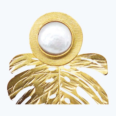 Leaf earrings in 18K licked gold